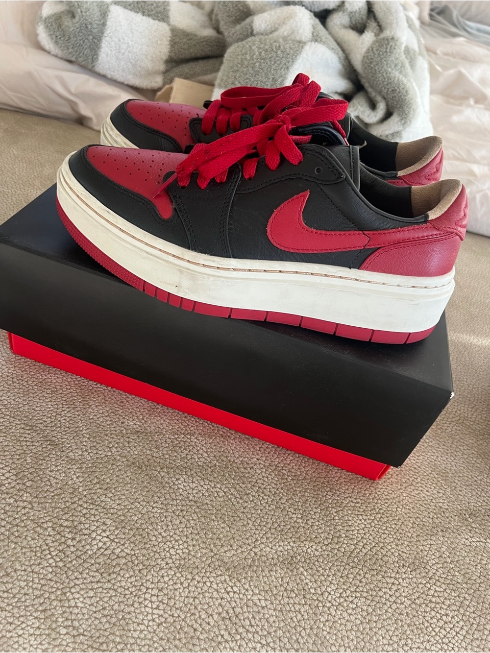 Jordan Shoe Box in Black and Red